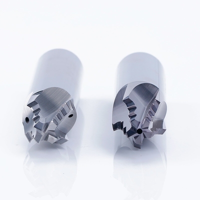 Alat Pengeboran Tungsten Carbide Padat Dengan Lubang Pendingin Internal